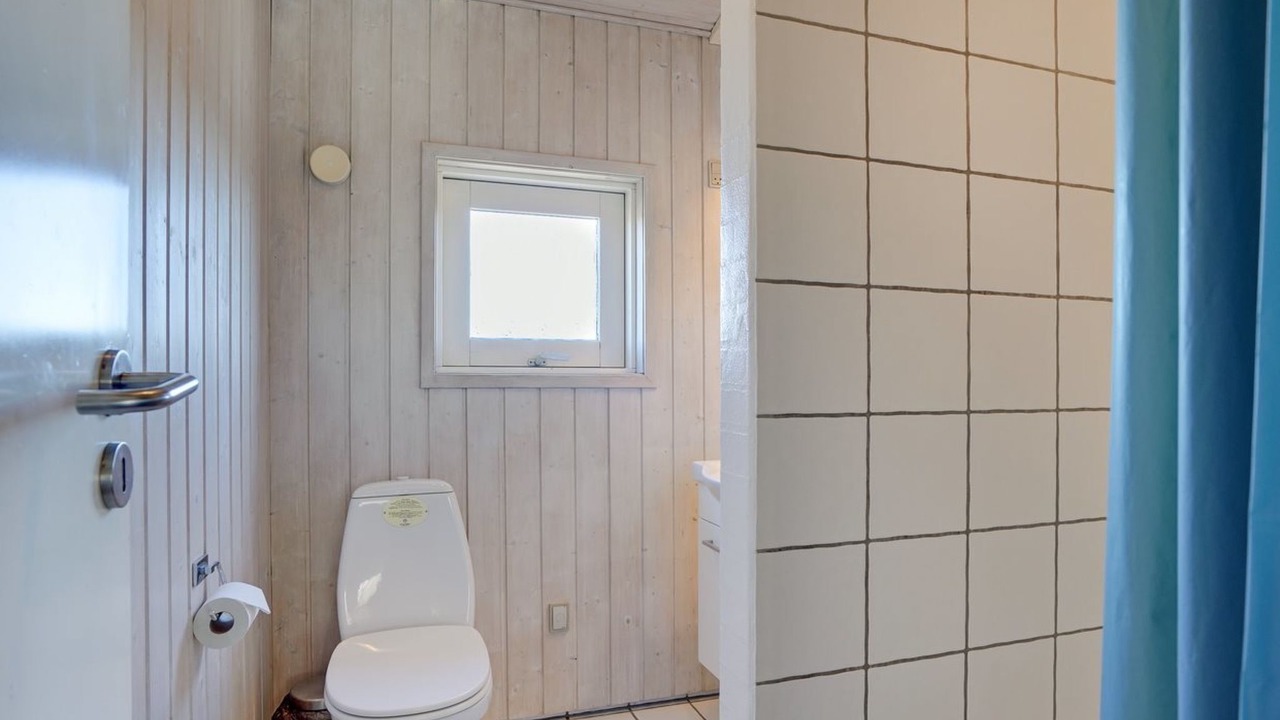 Photo of Bathroom in Houvig Strand