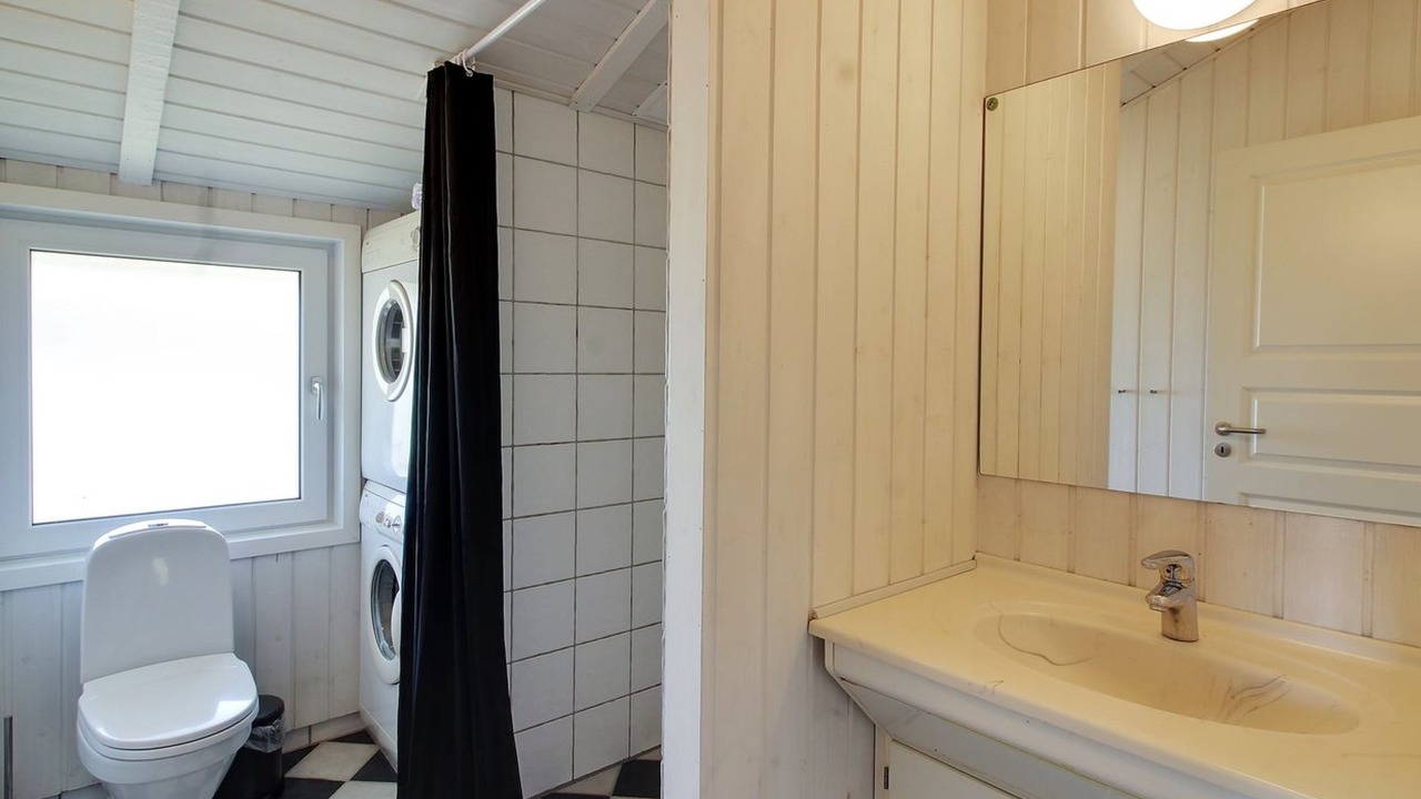 Photo of Bathroom in Vejers Strand