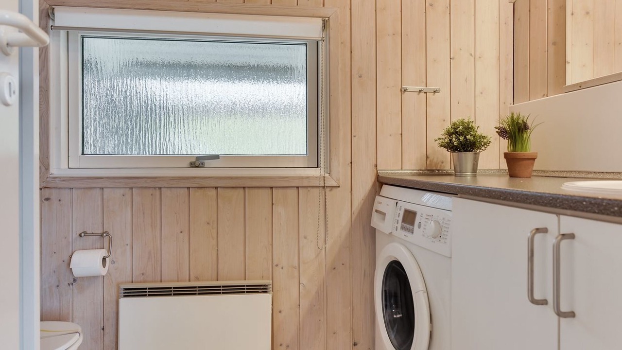 Photo of Bathroom in Mommark Strand