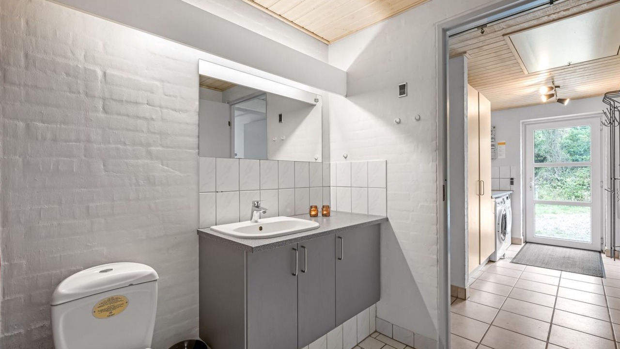 Photo of Bathroom in Øhuse