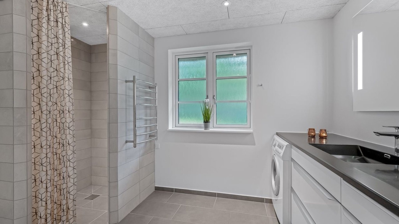 Photo of Bathroom in Tim