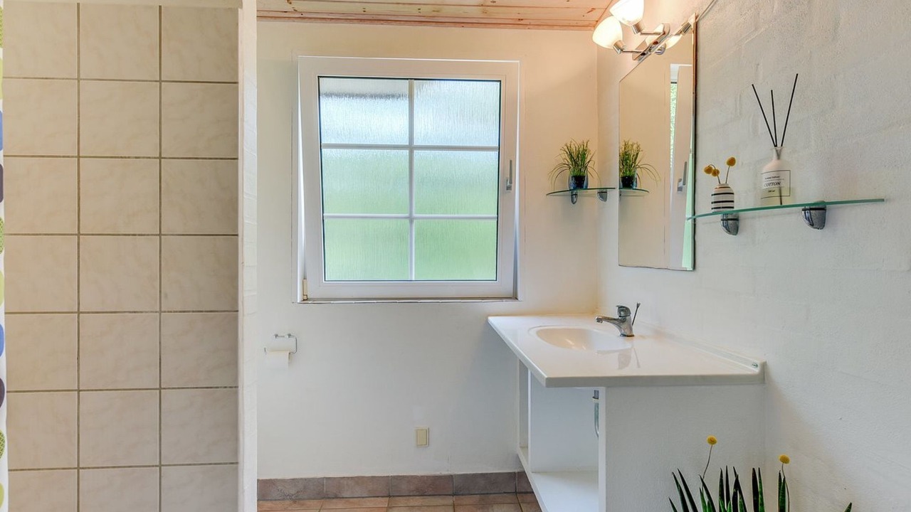 Photo of Bathroom in Jegum