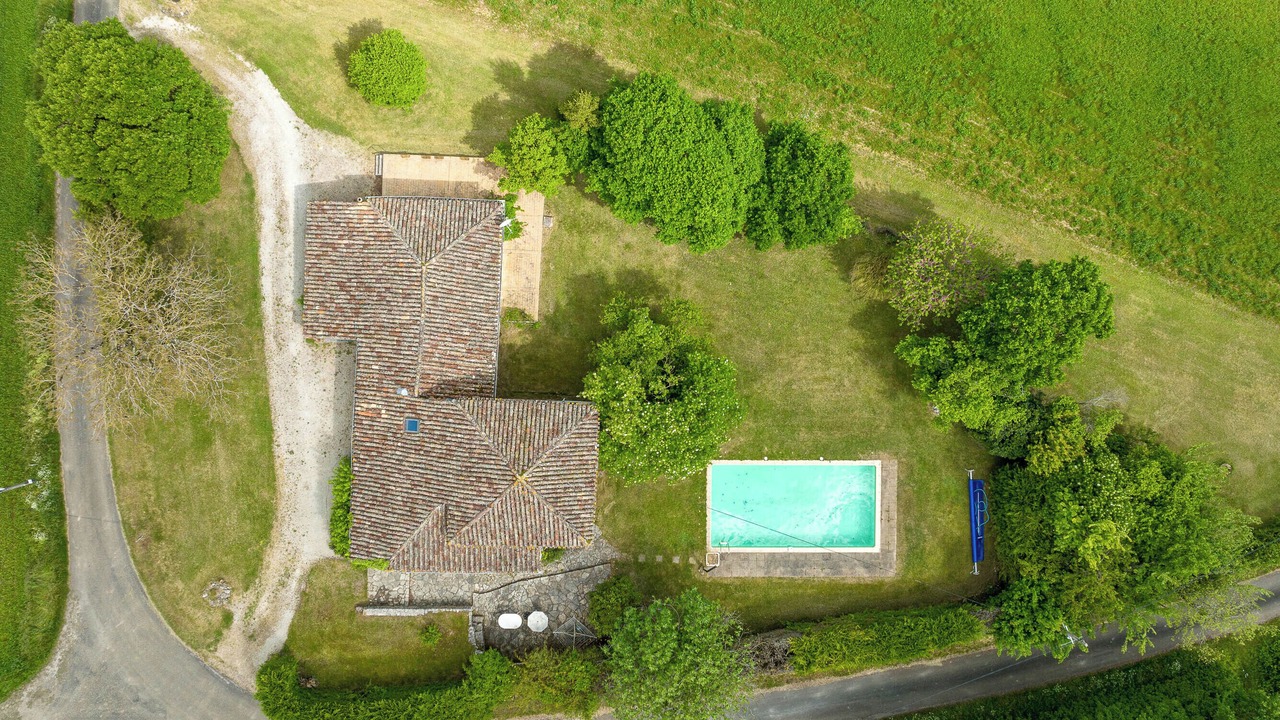 Photo of Outdoor in Saux