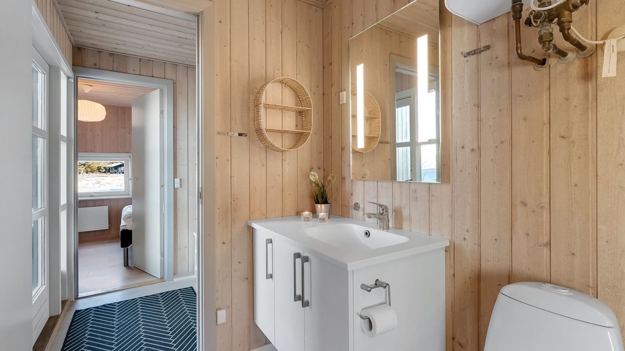 Photo of Bathroom in Houvig Strand