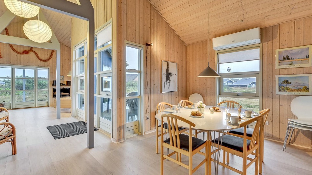 Photo of Livingroom in Houvig Strand