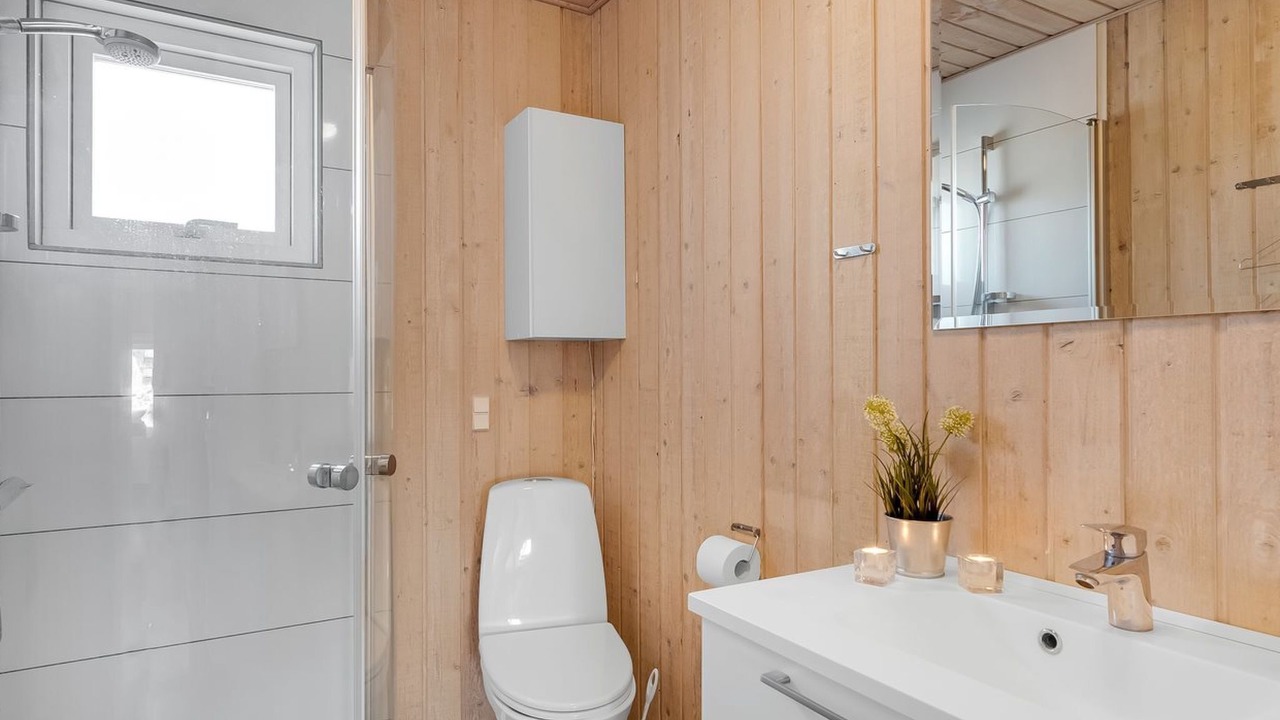 Photo of Bathroom in Houvig Strand