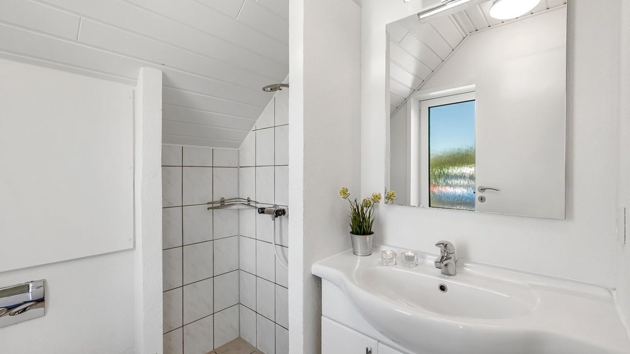 Photo of Bathroom in Houvig Strand