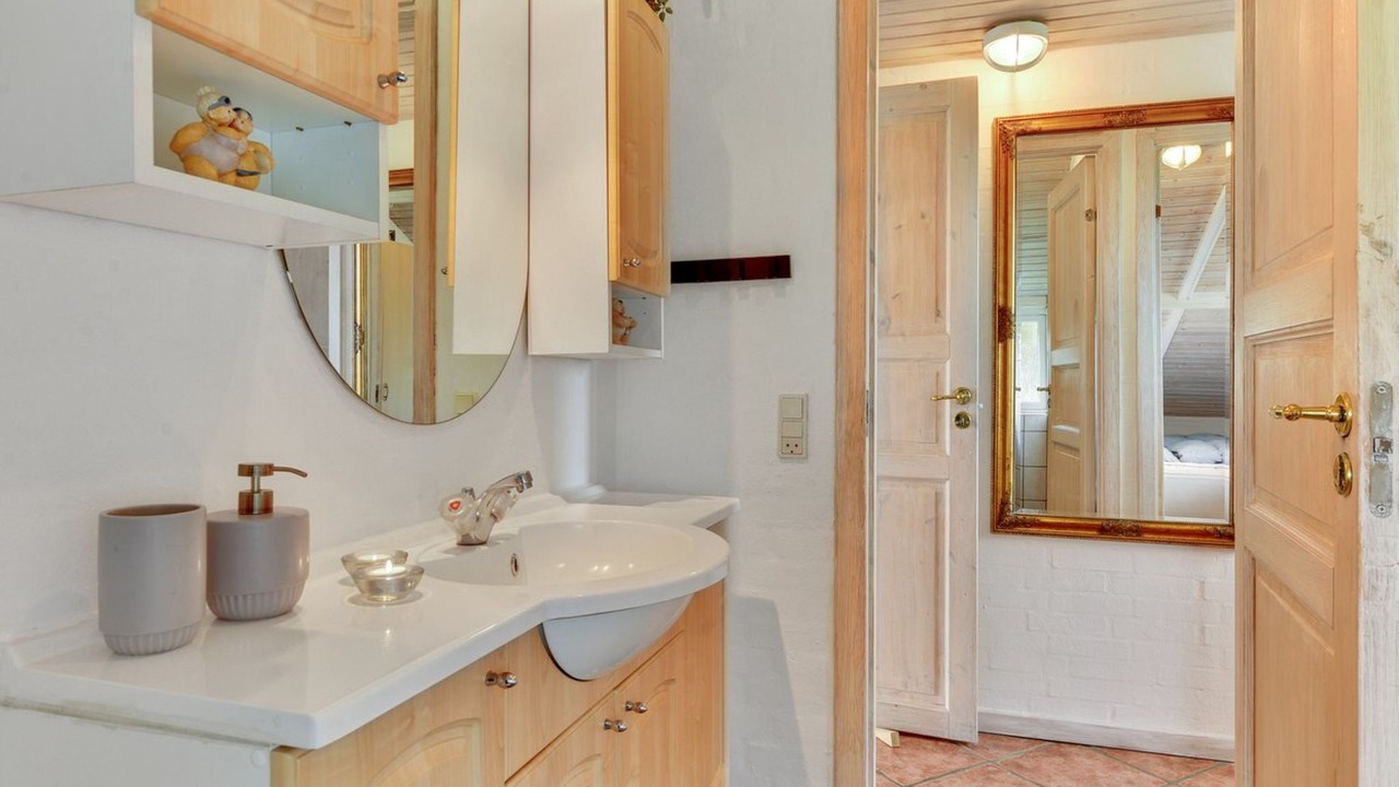 Photo of Bathroom in Haurvig