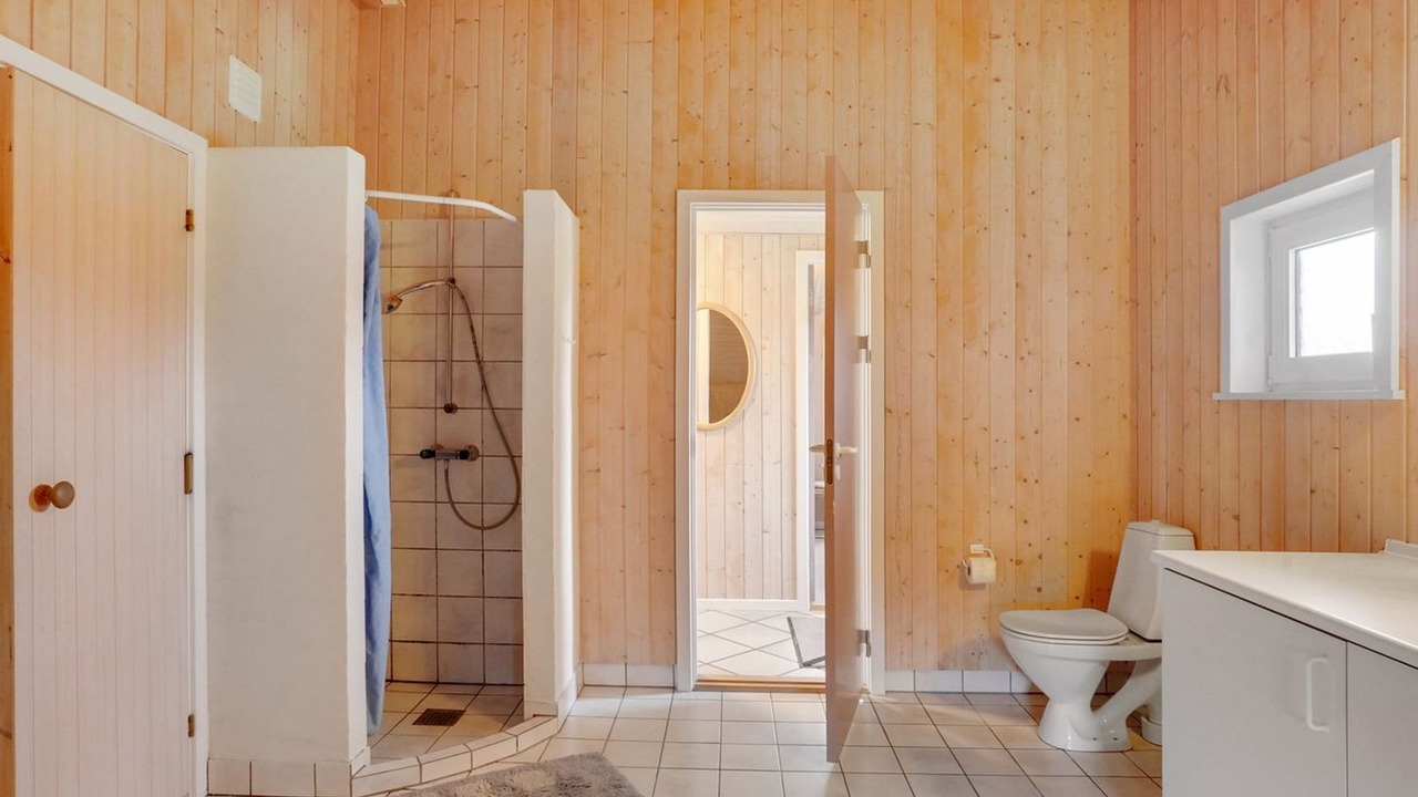 Photo of Bathroom in Klitmoller