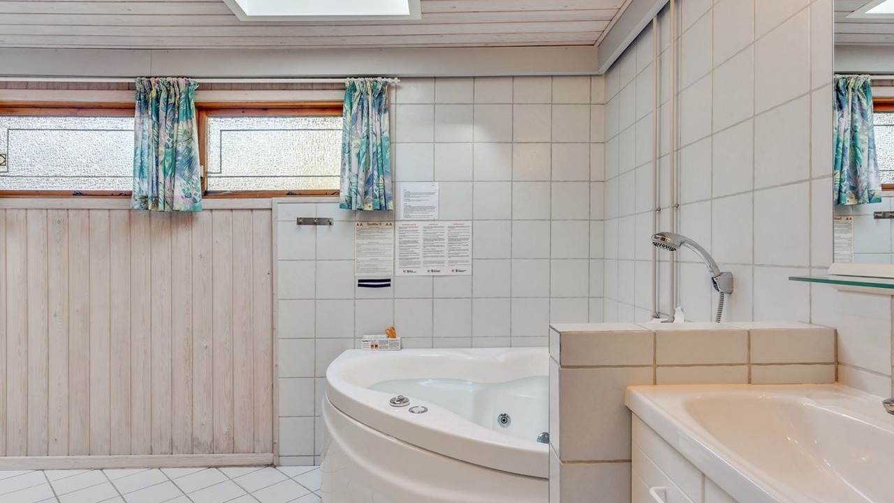 Photo of Bathroom in Ho