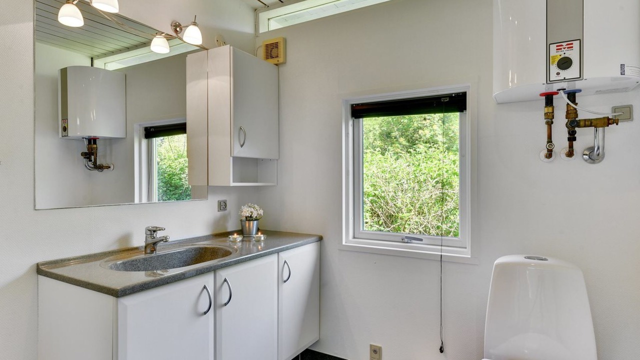 Photo of Bathroom in Lodbjerg Hede