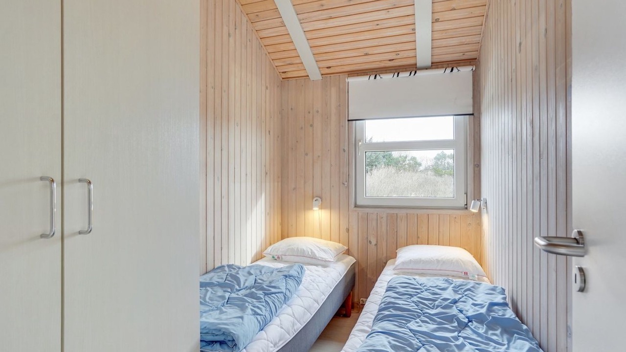 Photo of Others in Haurvig