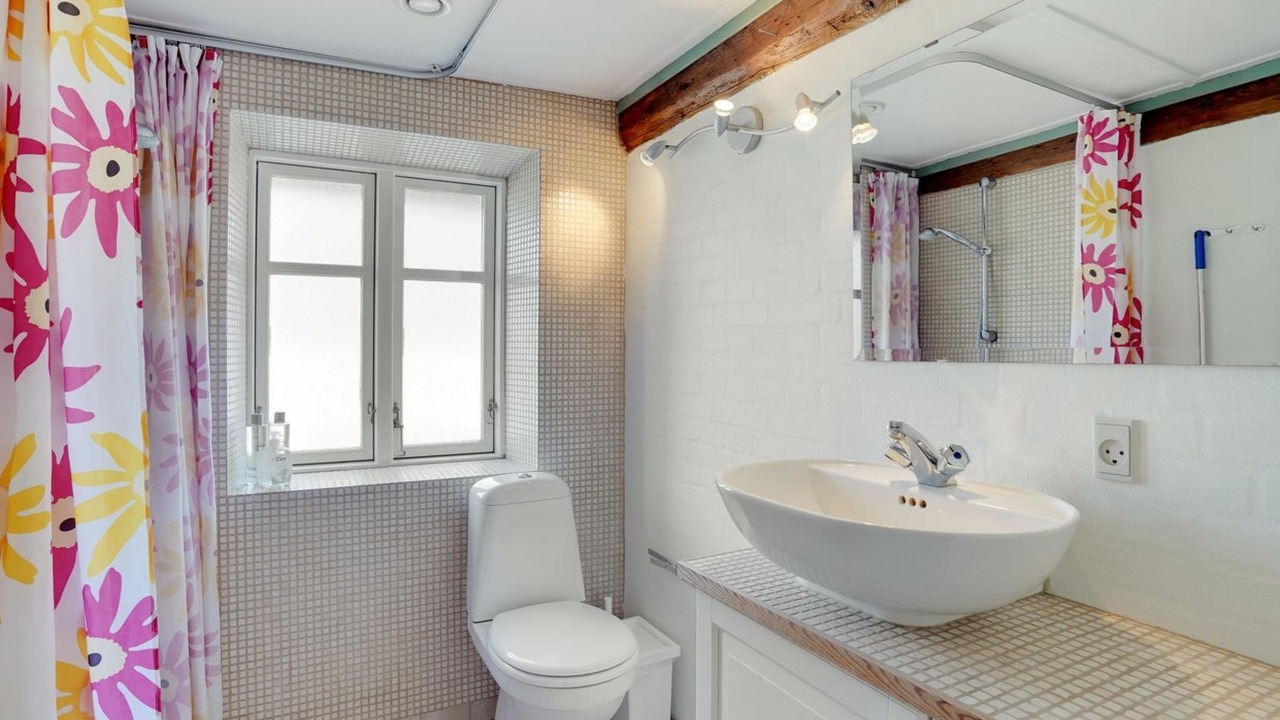 Photo of Bathroom in Ballum
