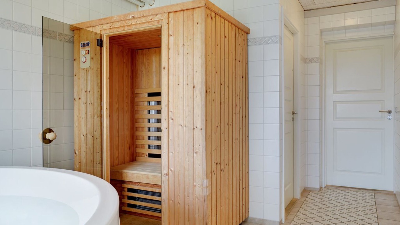 Photo of Bathroom in Emmerlev