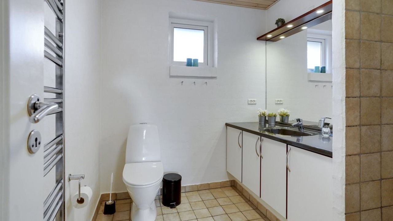 Photo of Bathroom in Nr. Lyngby Strand