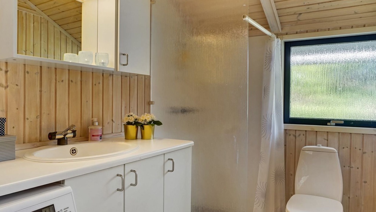 Photo of Bathroom in Skals