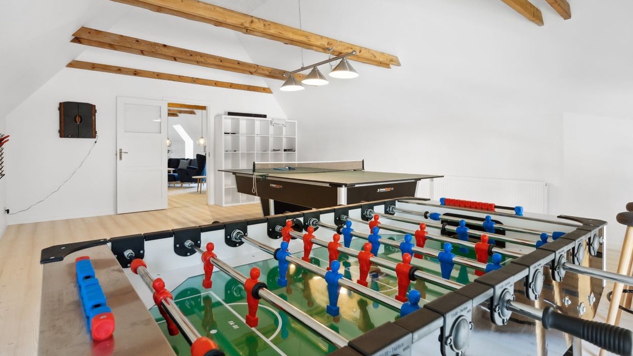 Photo of Others in Hojer