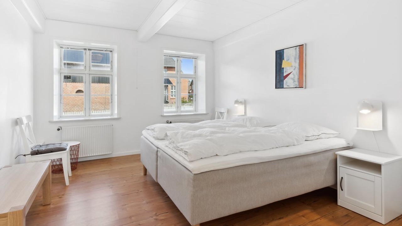 Photo of Others in Hojer