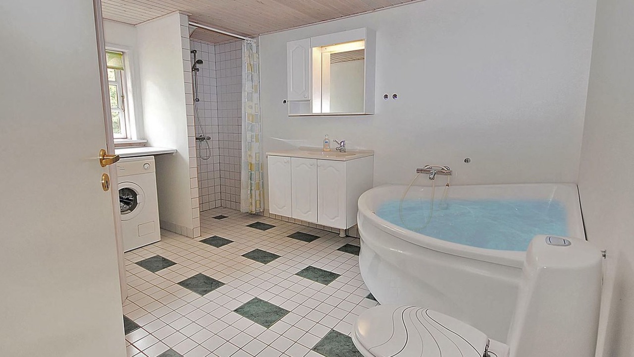 Photo of Bathroom in Trend