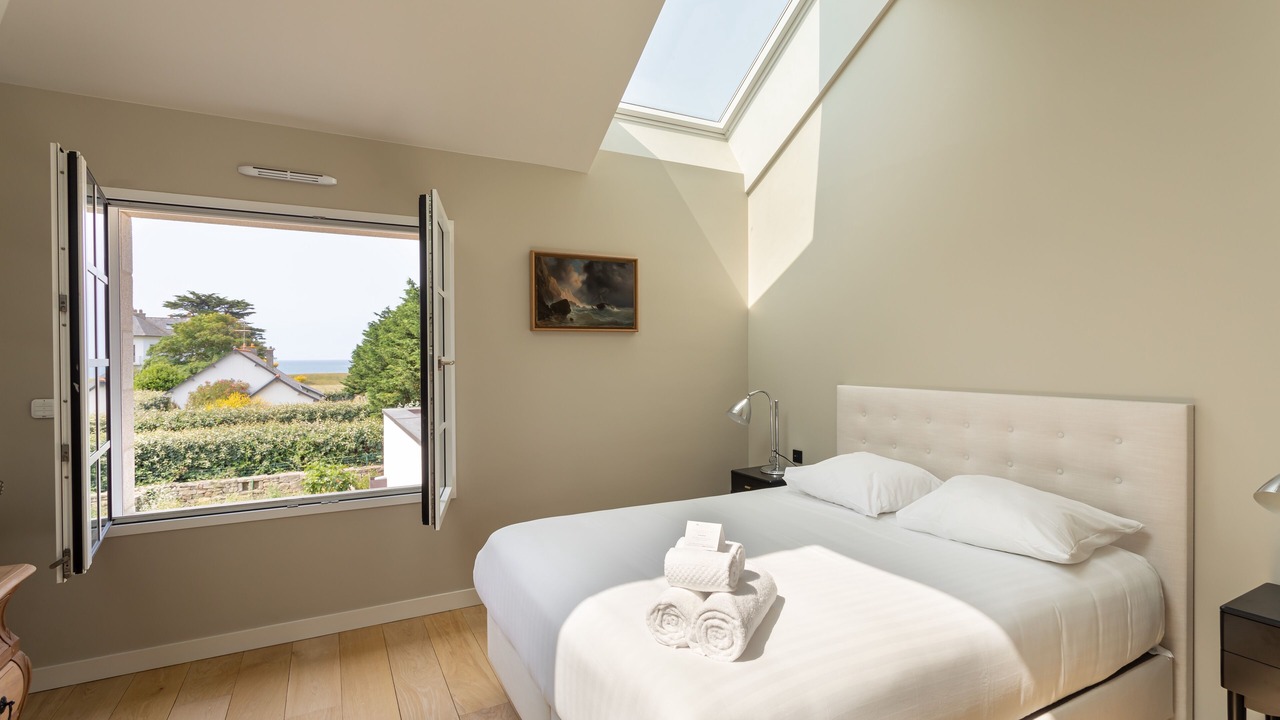 Photo of Bedroom in Rotheneuf