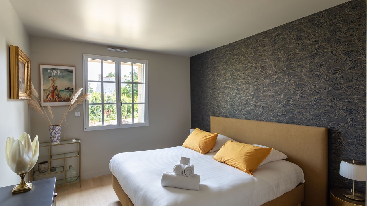 Photo of Bedroom in Rotheneuf