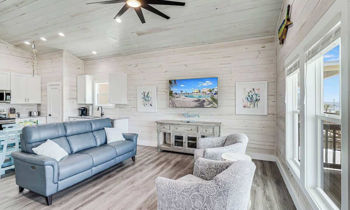 Photo of Livingroom in Fulton