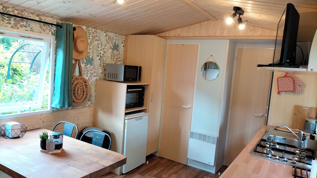 Photo of Kitchen in Lacroix-sur-Meuse