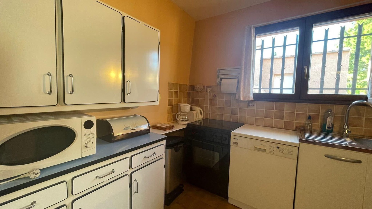 Photo of Kitchen in Grottes Caves