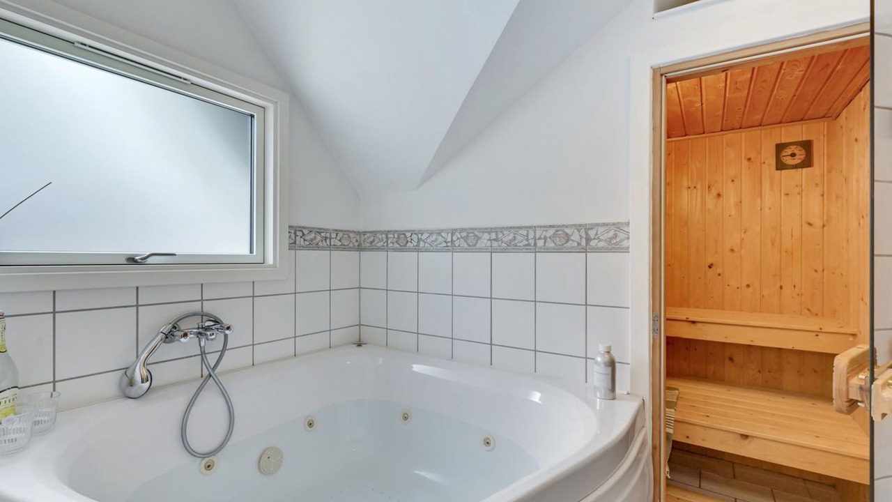 Photo of Bathroom in Houvig Strand