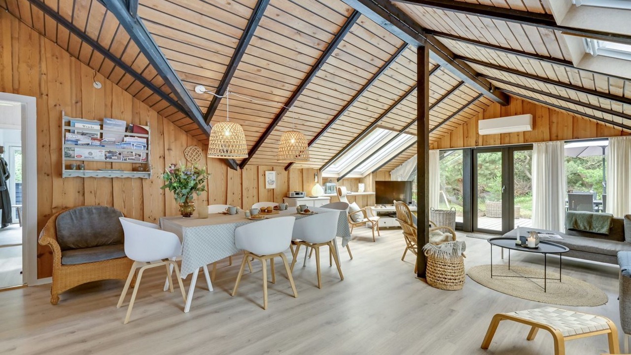 Photo of Livingroom in Houvig Strand