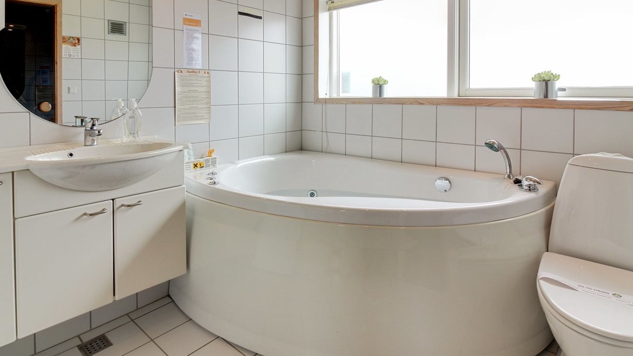 Photo of Bathroom in Lodbjerg Hede