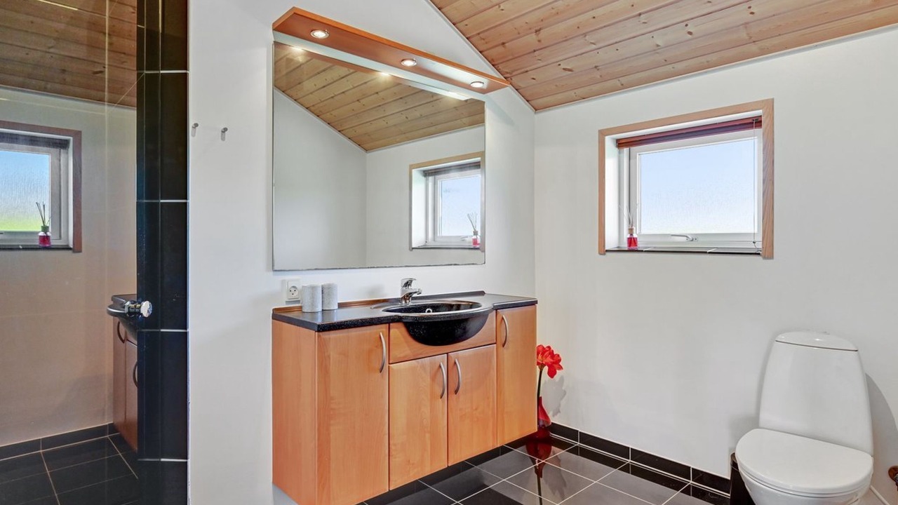 Photo of Bathroom in Vinderup