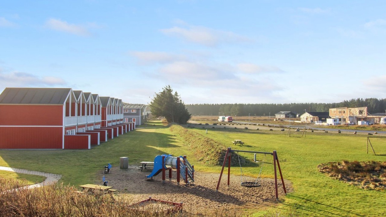 Photo of Others in Lokken