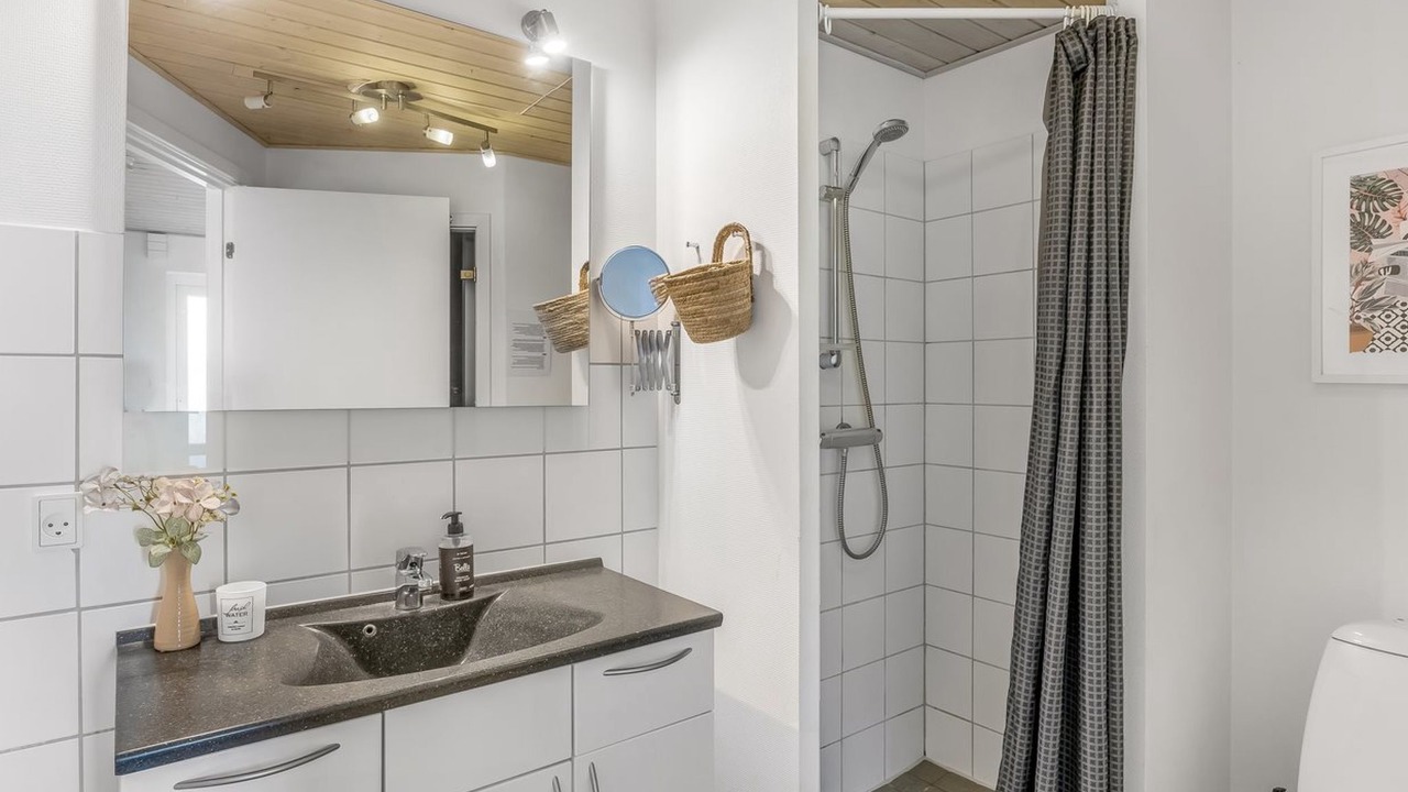 Photo of Bathroom in Lokken