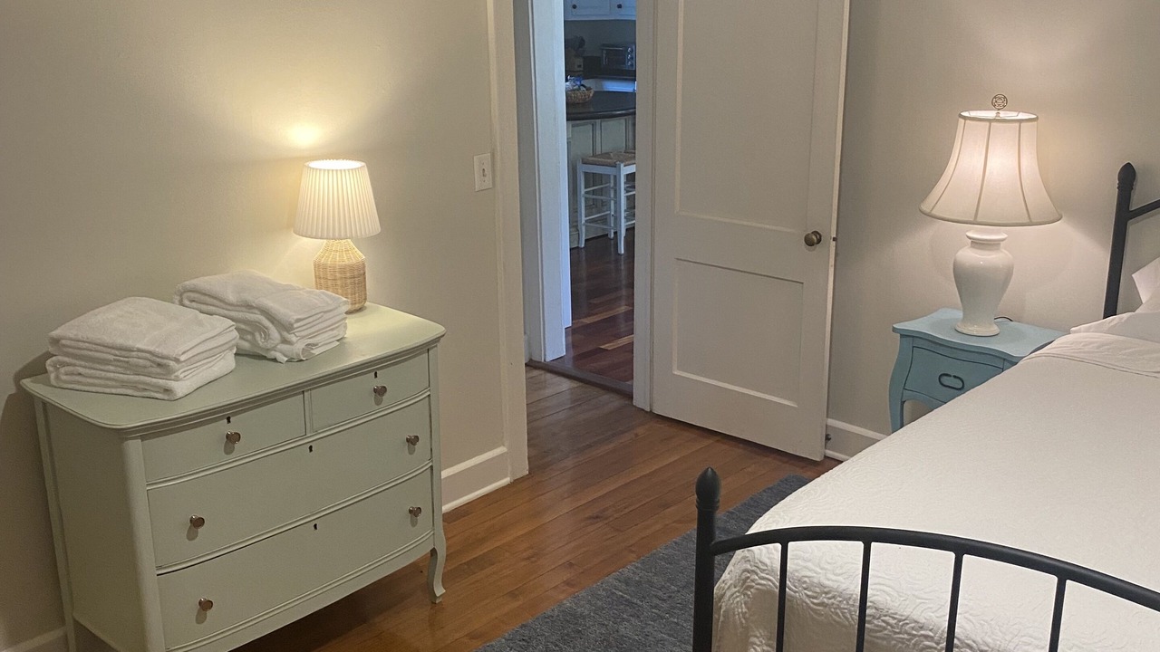 Photo of Bedroom in Summerville Historic District