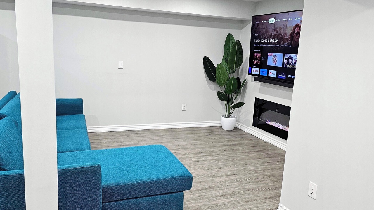 Photo of Livingroom in Milton