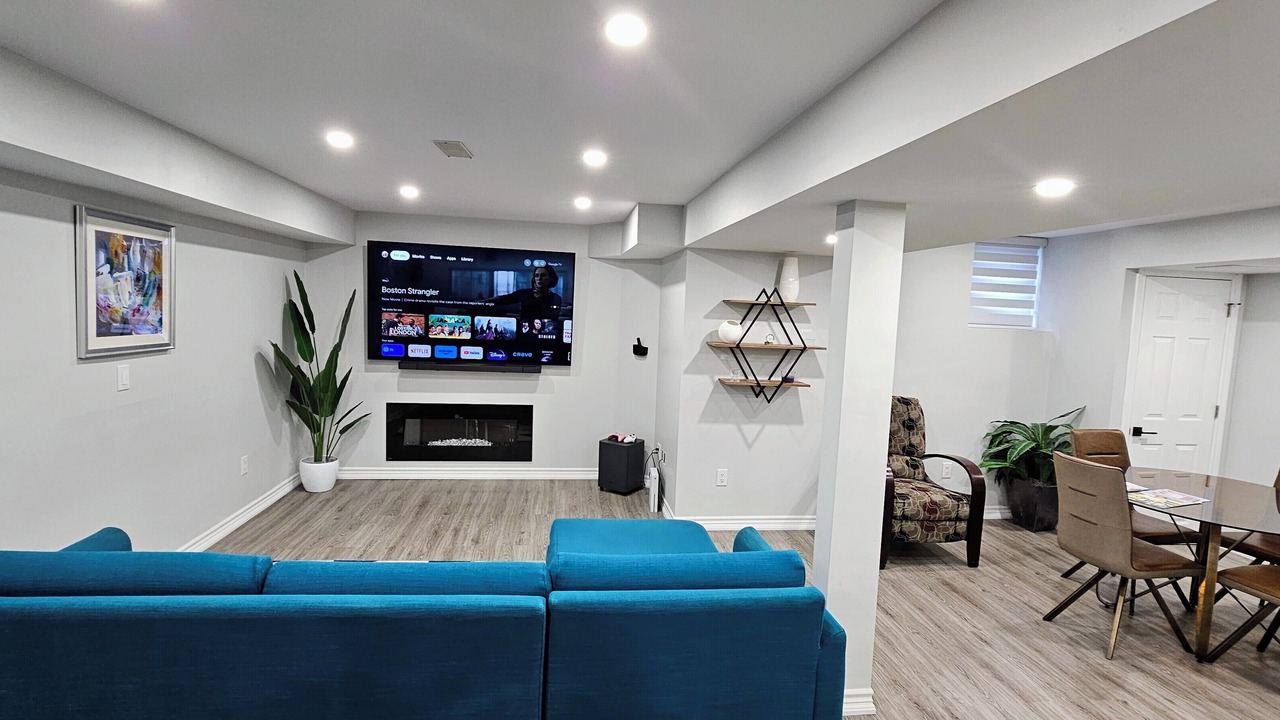 Photo of Livingroom in Milton
