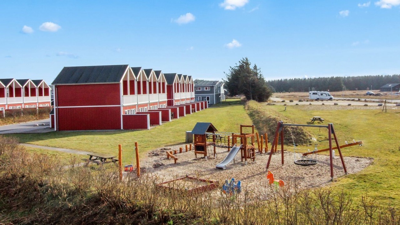 Photo of Others in Lokken