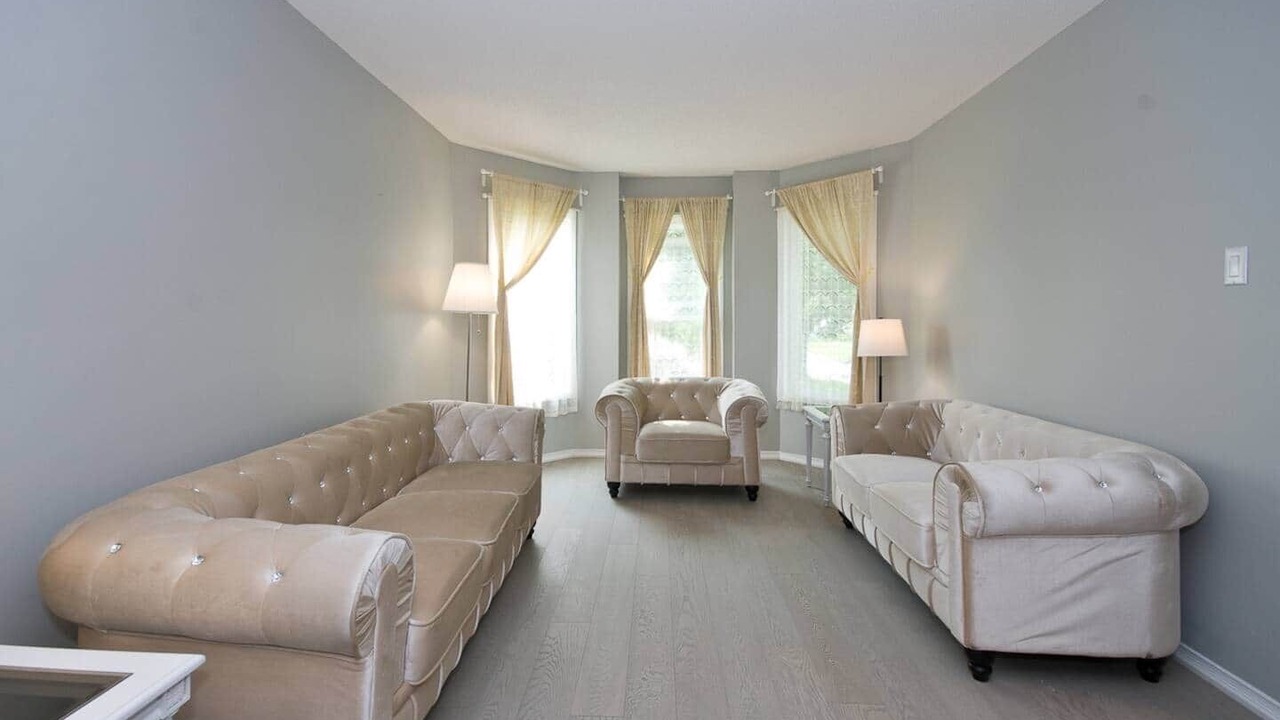 Photo of Livingroom in Alcona