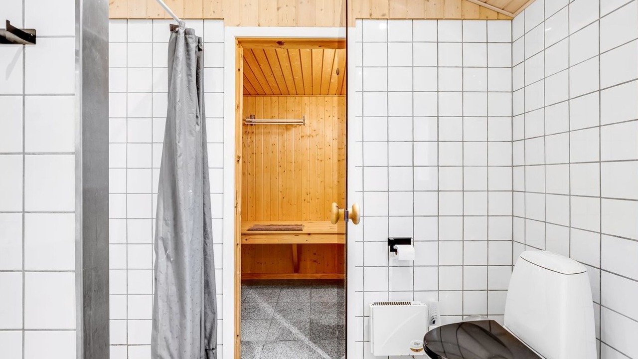 Photo of Bathroom in Arrild Ferieby