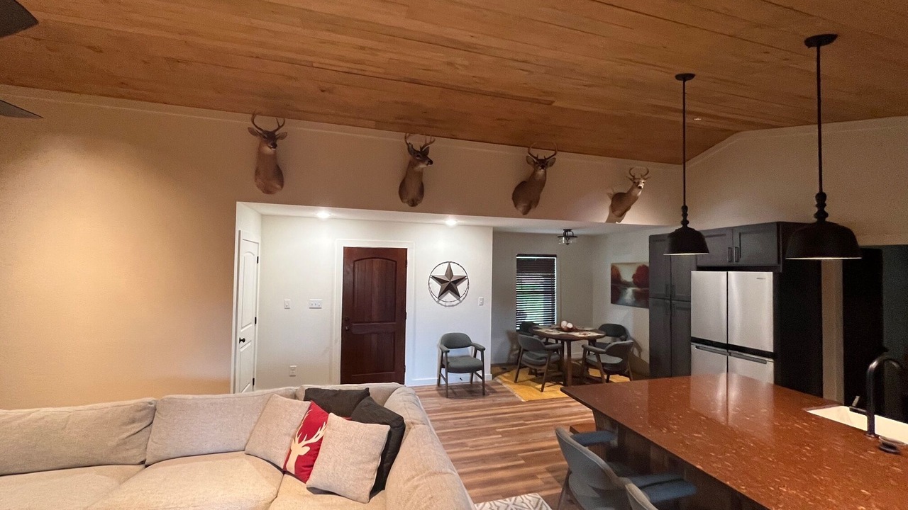 Photo of Livingroom in Elgin