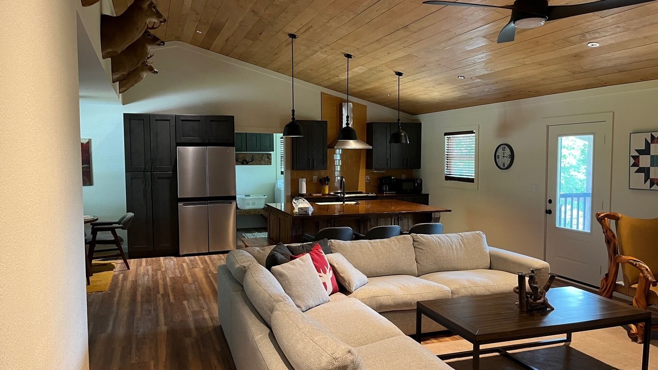 Photo of Livingroom in Elgin