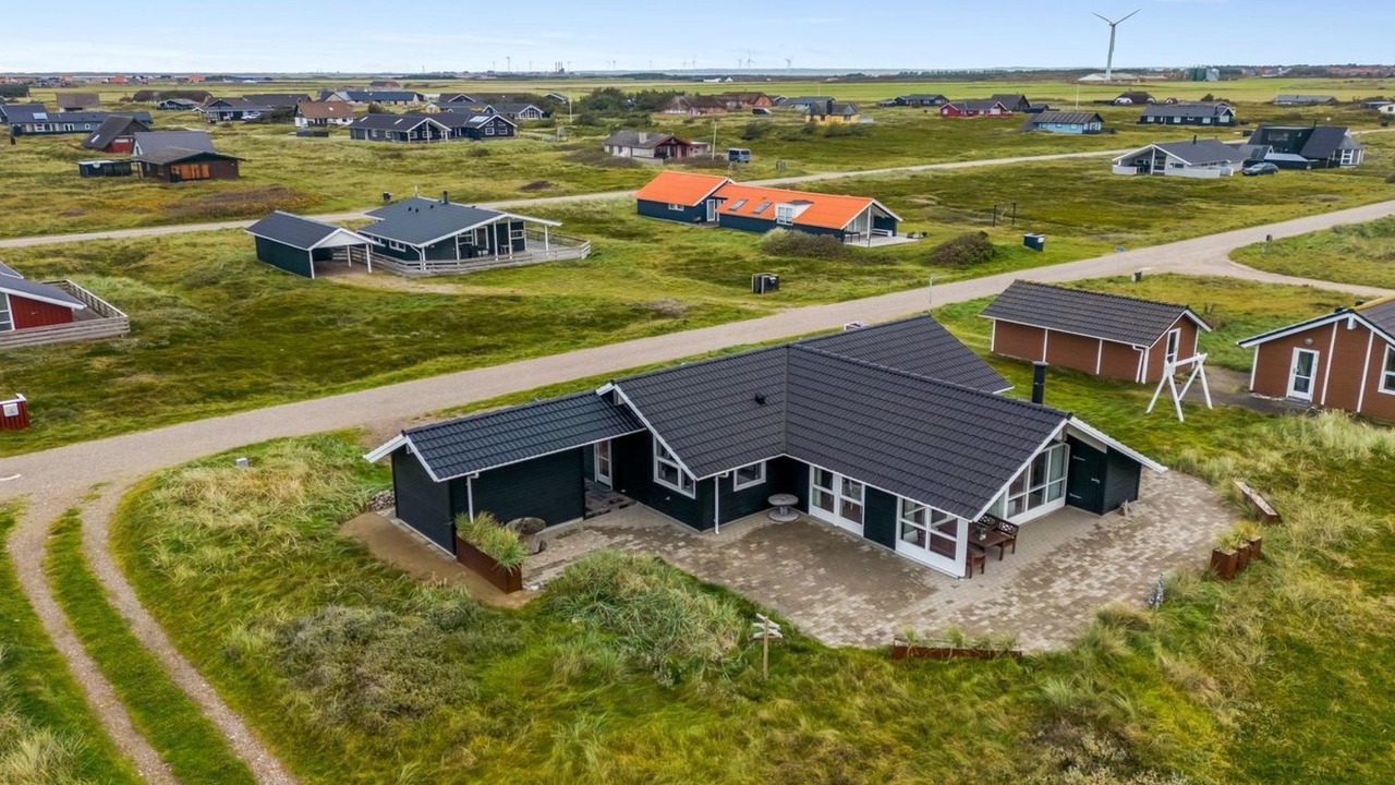 Photo of Others in Vrist Strand