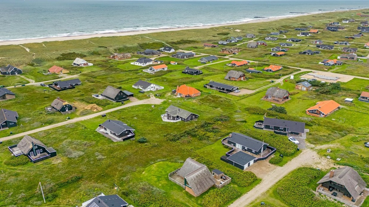 Photo of Others in Vrist Strand