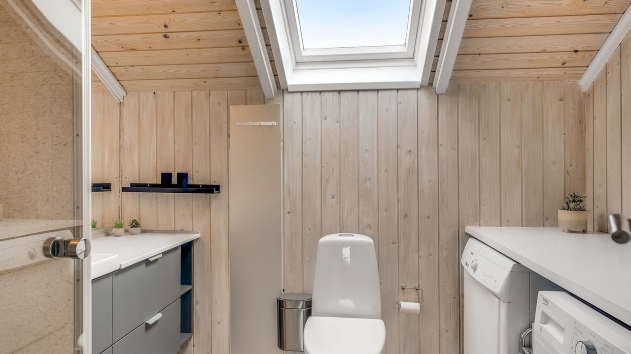 Photo of Bathroom in Vrist Strand
