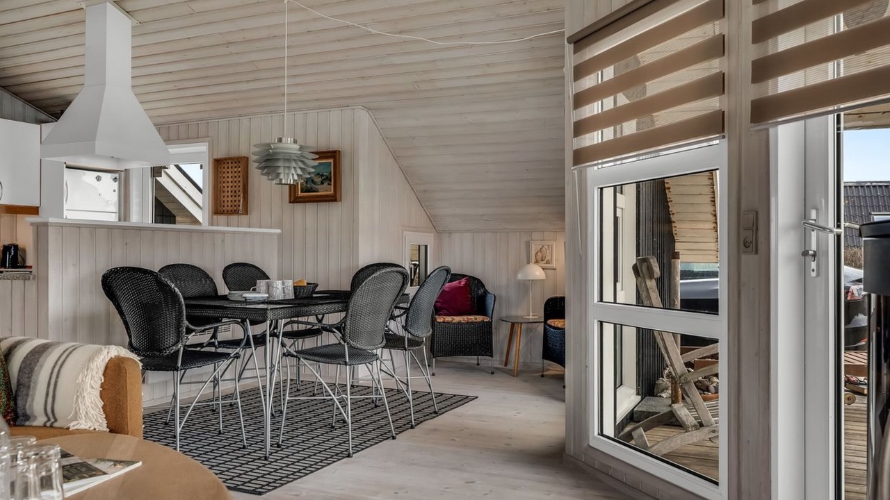 Photo of Livingroom in Trans