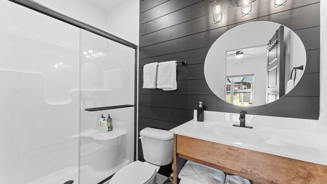 Photo of Bathroom in Hollister
