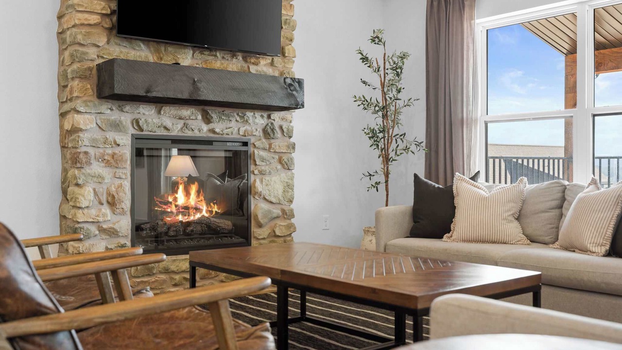 Photo of Livingroom in Hollister