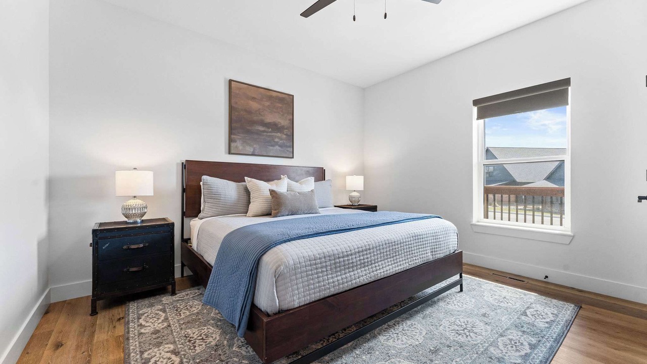 Photo of Bedroom in Hollister