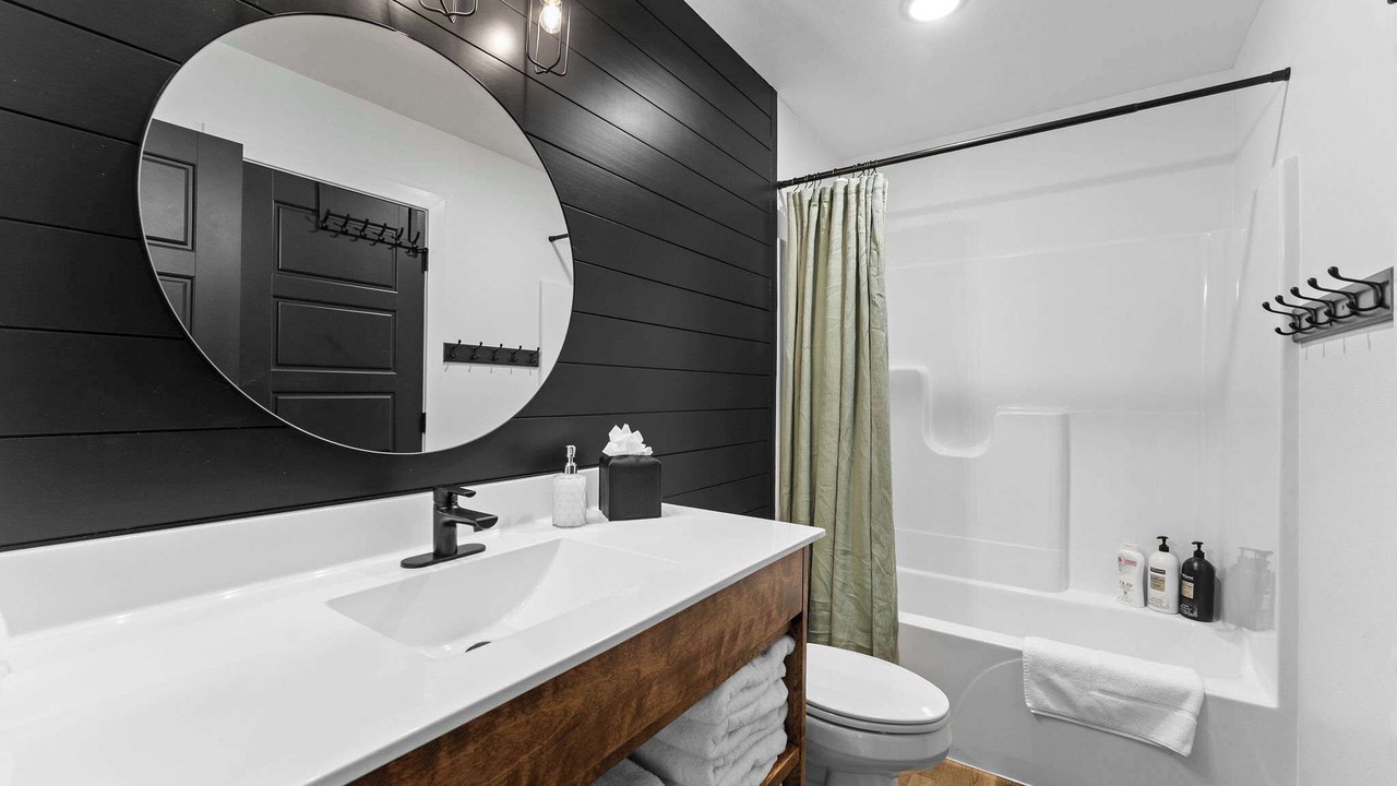 Photo of Bathroom in Hollister